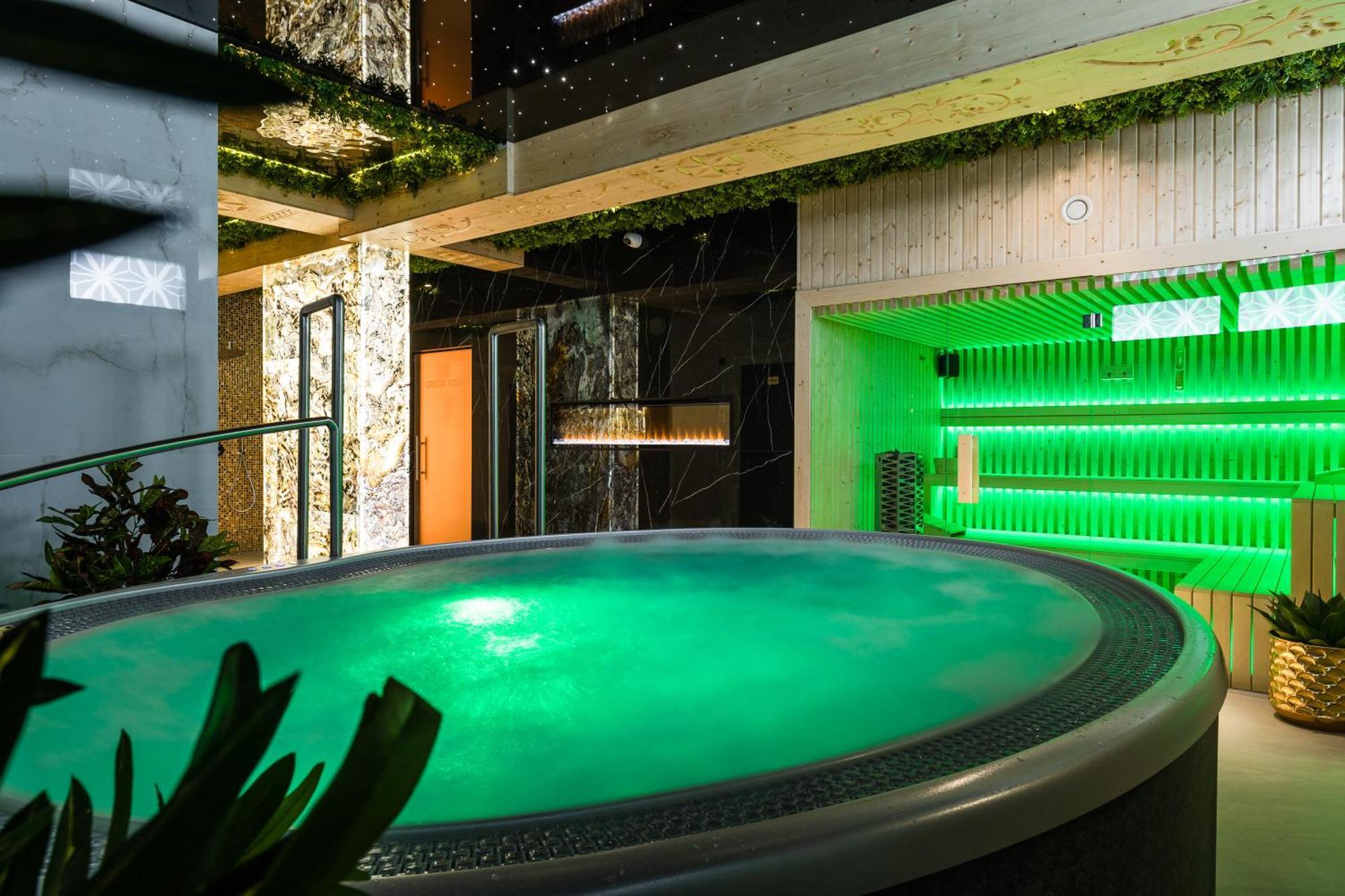 Goralski Resort Family & Spa Bialka Tatrzanska Dış mekan fotoğraf